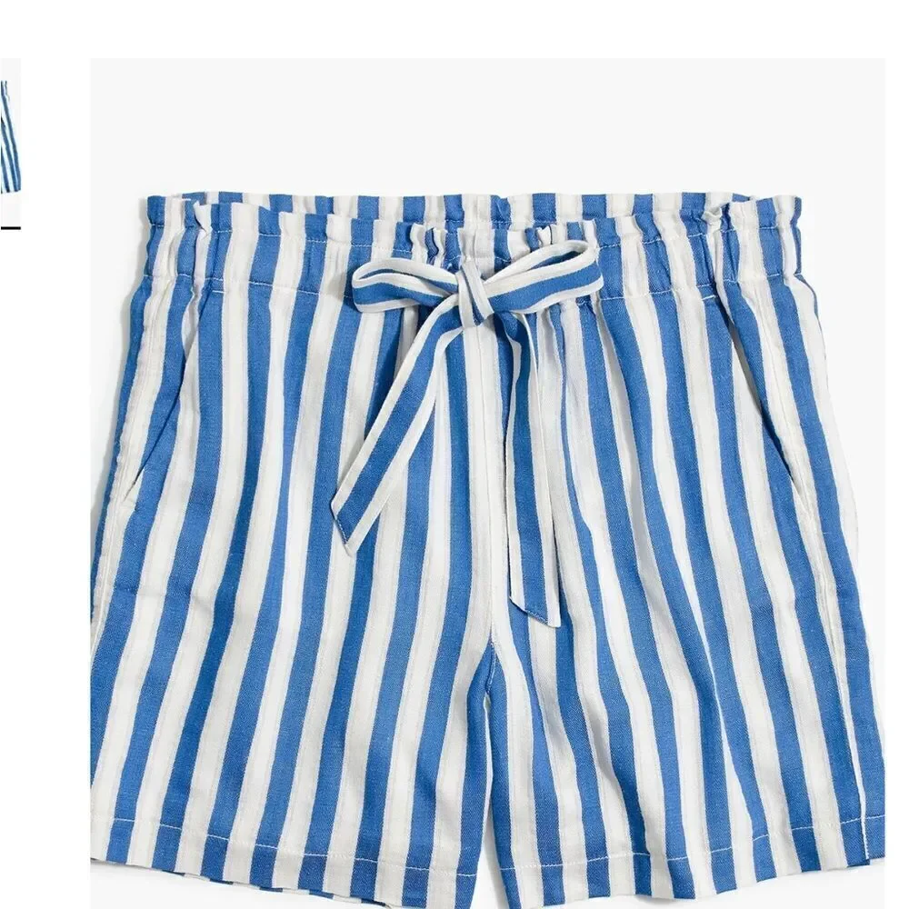 J CREW LINEN BLEND PAPERBAG WAIST SHORTS‎ IN BLUE AND WHITE STRIPES